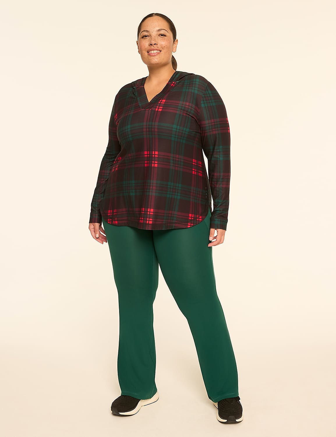 LIVI Soft Flare Legging Product Image 3